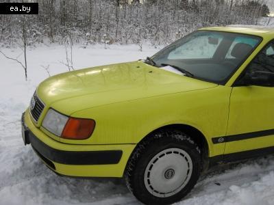  Audi 100  