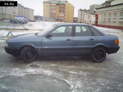   Audi 80  