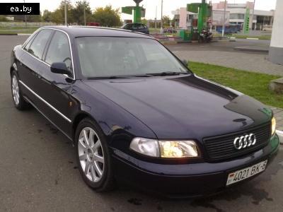  Audi A8  8