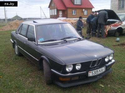    BMW 5 Series (E28)  5  28