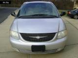  Chrysler Town-Country