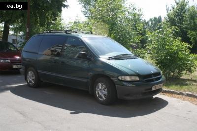      Chrysler Voyager  