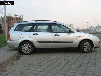 -  Ford Focus  