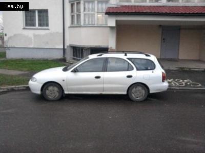   Hyundai Lantra  