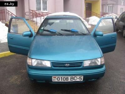  Hyundai Pony  