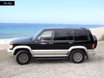   Isuzu Trooper  