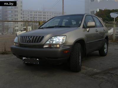   Lexus RX  