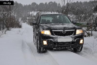      Mazda Tribute  