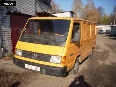  Mercedes MB100  100