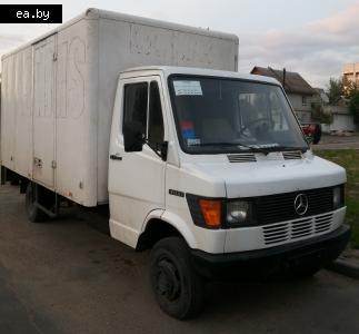      Mercedes T1 207D - 410D  T1