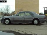  Mercedes E Class (W124)