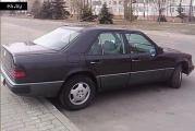 Mercedes E Class (W124)