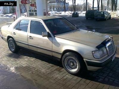   Mercedes E Class (W124)   