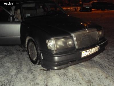    Mercedes E Class (W124)   