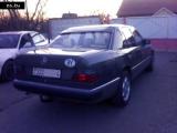  Mercedes E Class (W124)