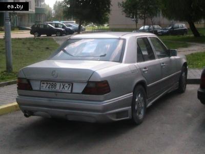    Mercedes E Class (W124T)   