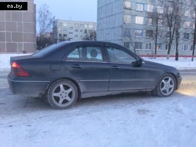  Mercedes C Class (W203)   