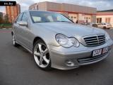  Mercedes C Class (W203)