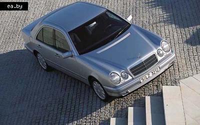   Mercedes E Class (W210)   