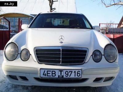   Mercedes E Class (W210)   