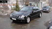  Mercedes E Class (W211)