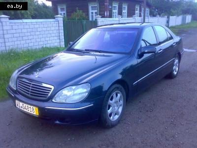     Mercedes S Class (W220)   