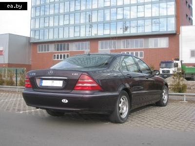    Mercedes S Class (W220)   