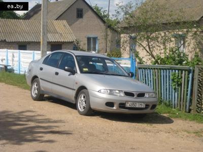      Mitsubishi Carisma  