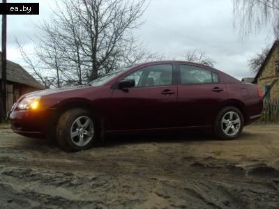     Mitsubishi Galant  