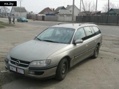   Opel Omega  
