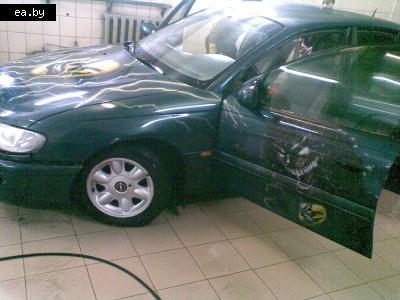    Opel Omega  