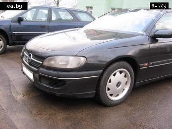   Opel Omega  