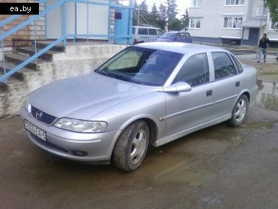      Opel Vectra  