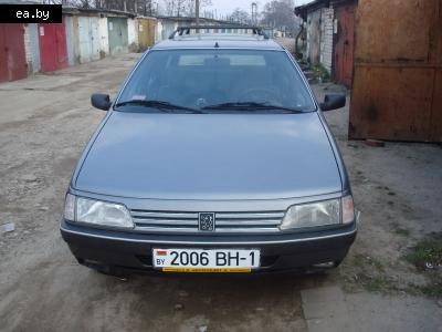   Peugeot 405  