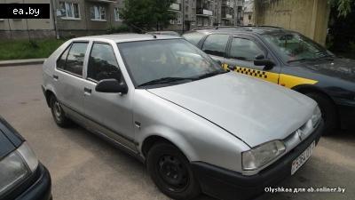    Renault 19  