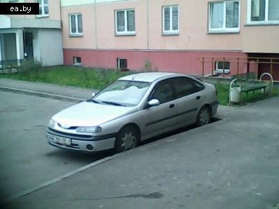   Renault Laguna  