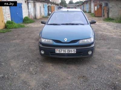 -  Renault Laguna  