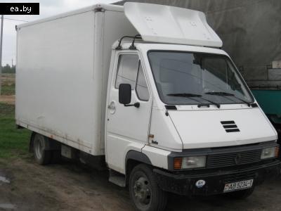      Renault Mascott  