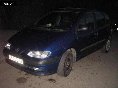  / Renault Scenic  