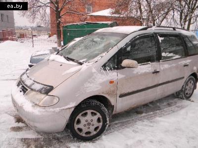 -  SEAT Alhambra  