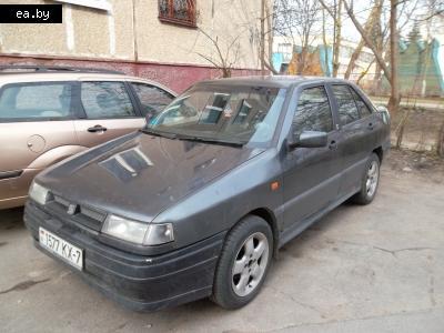 -  SEAT Toledo  