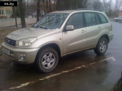    Toyota RAV4  4