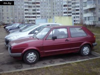    Volkswagen Golf 1   1