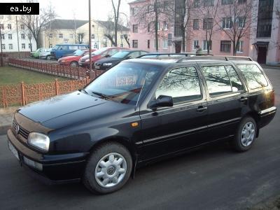    Volkswagen Golf 3   3