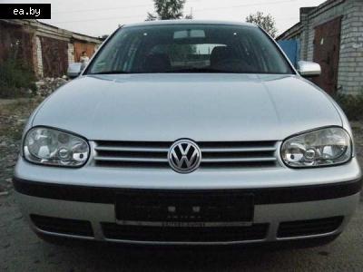   Volkswagen Golf 4   4