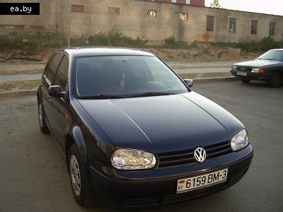   Volkswagen Golf 4   4