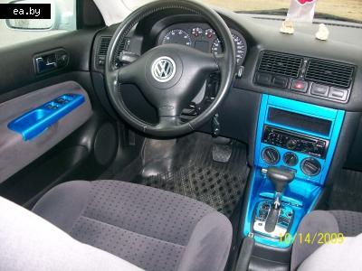   Volkswagen Golf 4   4