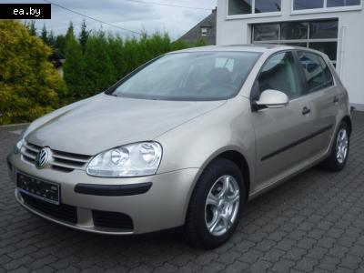   Volkswagen Golf 5   5