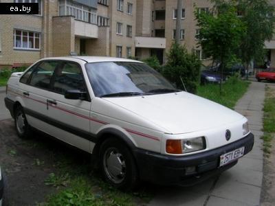   Volkswagen Passat B3   3