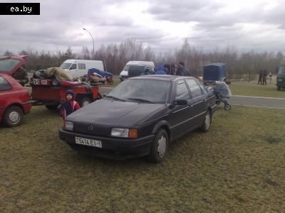   Volkswagen Passat B3   3